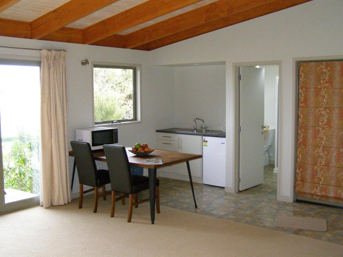 2 Views At Tasman Bed & Breakfast ภายนอก รูปภาพ